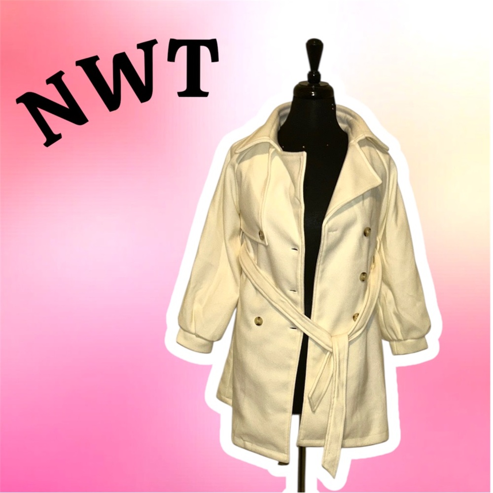*HOST PICK: Elegant White Double-Breasted Girls Coat